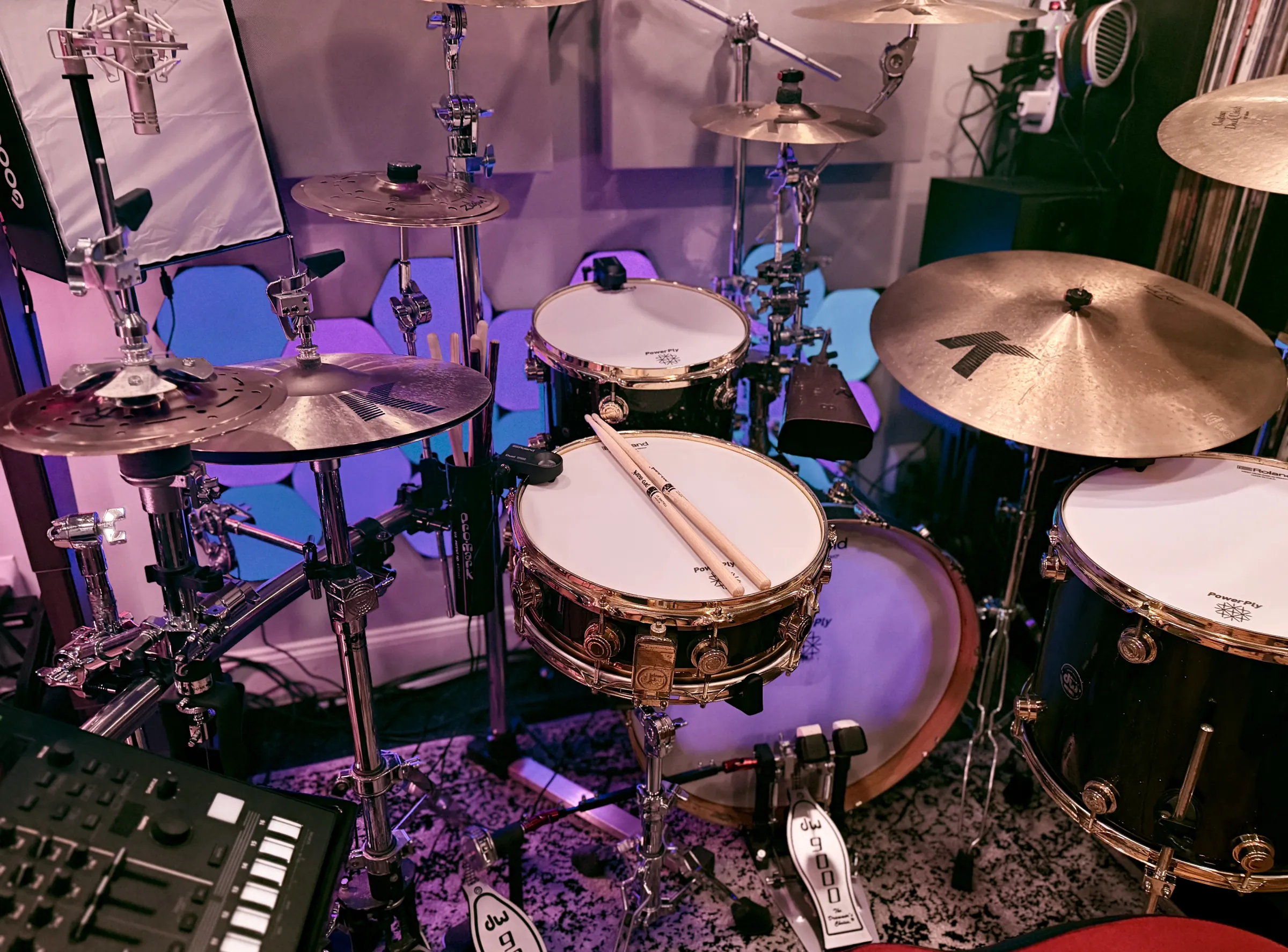 Four-piece 1997 DW Collector’s Series maple kit with gold-plated hardware, configured with quiet mesh heads and triggers